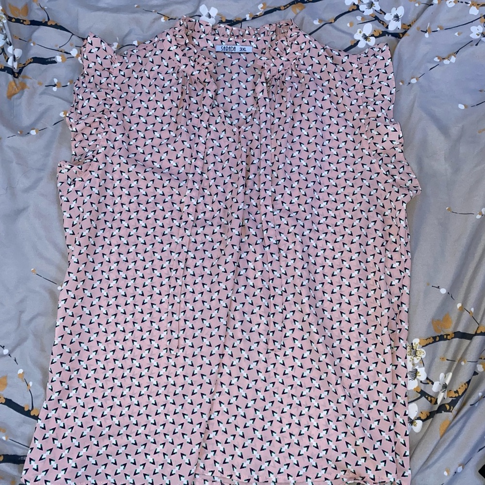Salvadorian boutique blouse